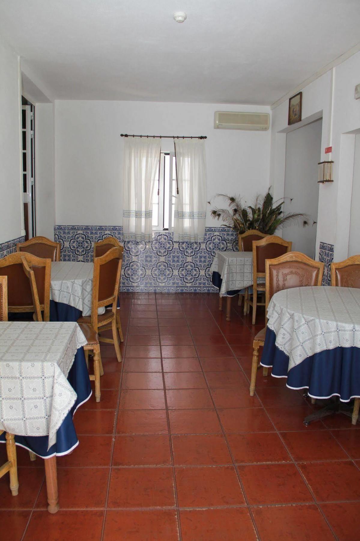 לינה וארוחת בוקר קאסטלו בראנקו Horta D'Alva מראה חיצוני תמונה
