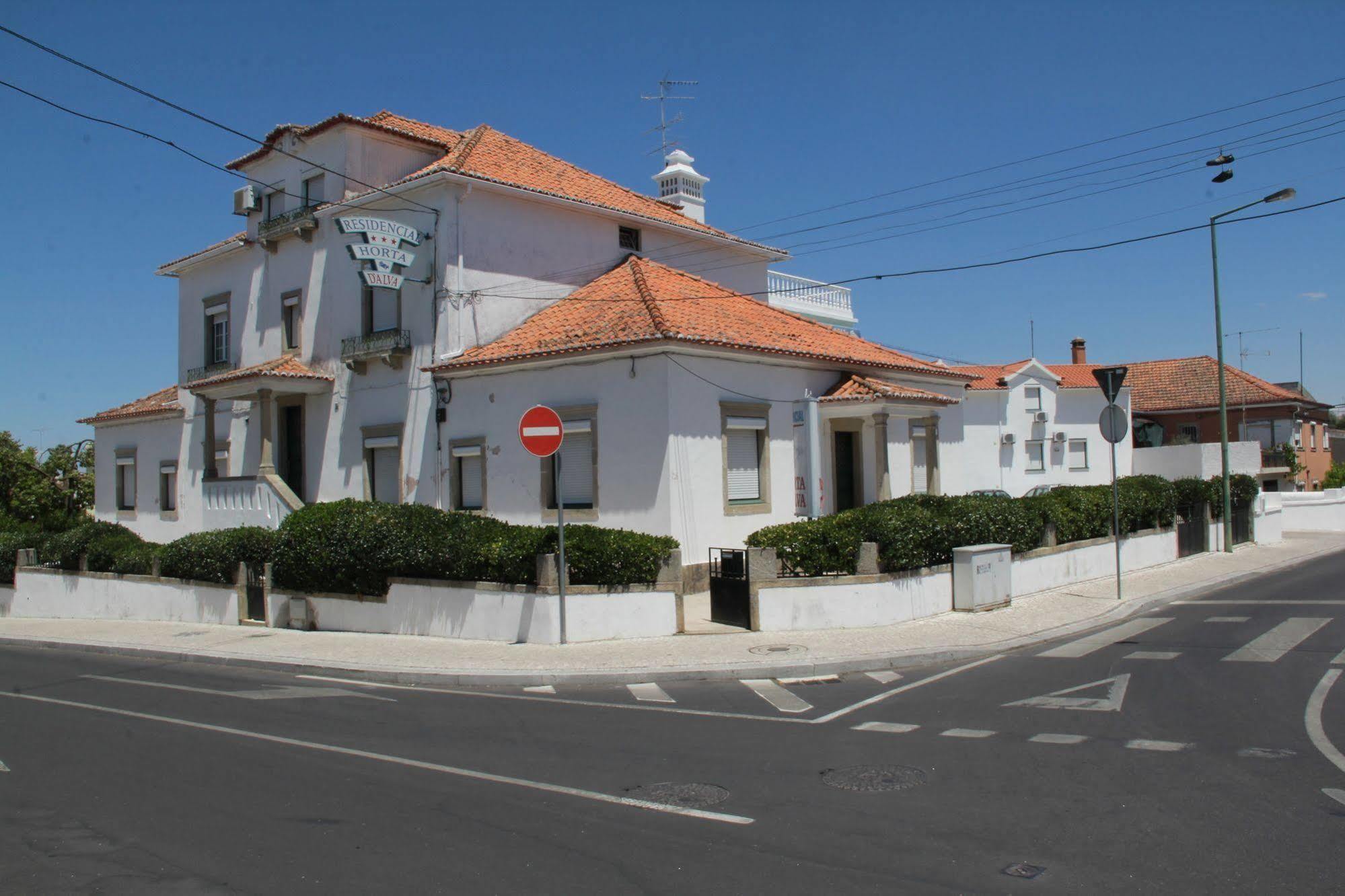לינה וארוחת בוקר קאסטלו בראנקו Horta D'Alva מראה חיצוני תמונה